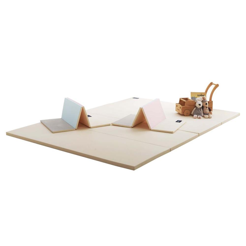 Play Folder Mat