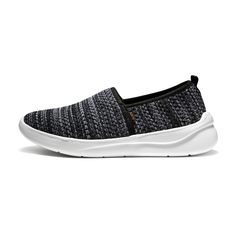 AKIIICLASSIC GO SLIP SLIP ON