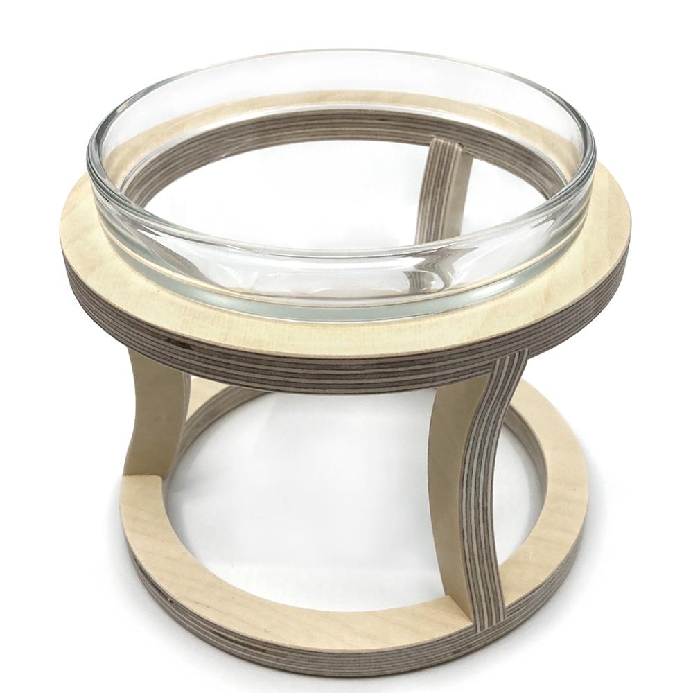 Elevated water bowl