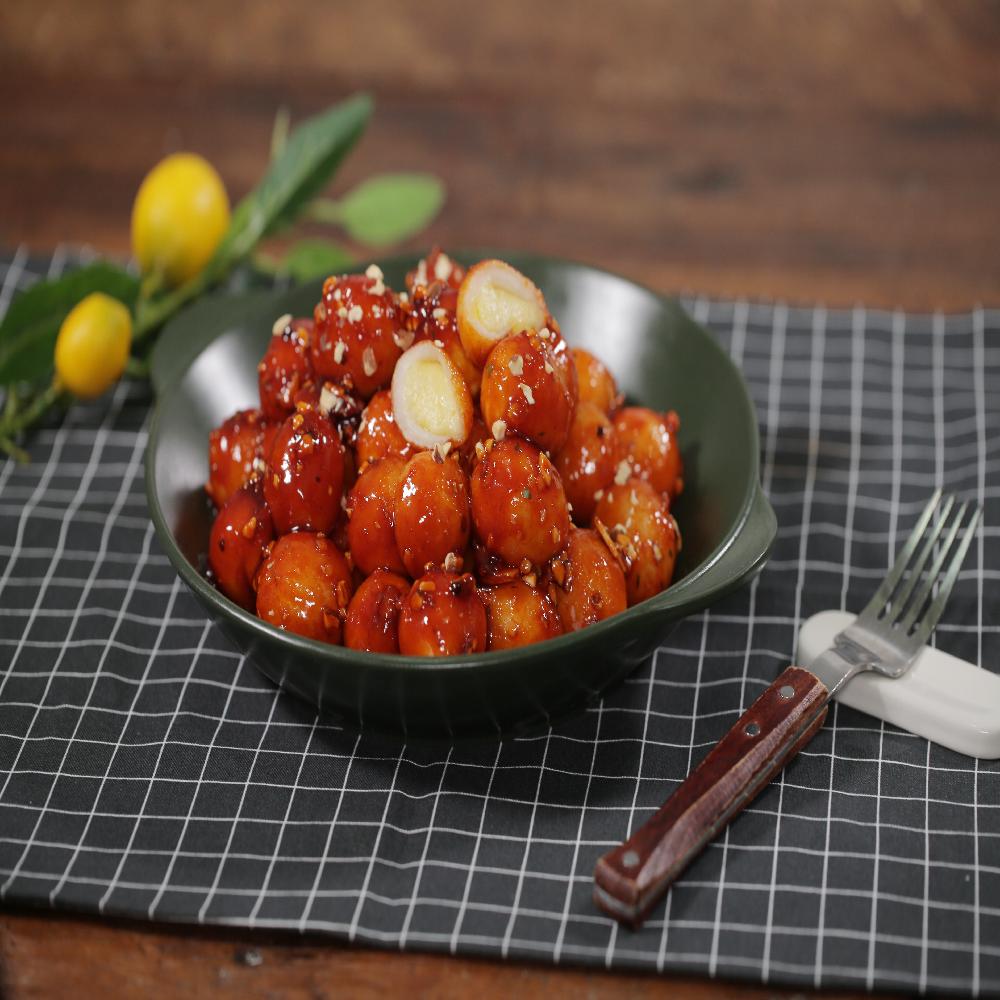 Cheese tteok ball