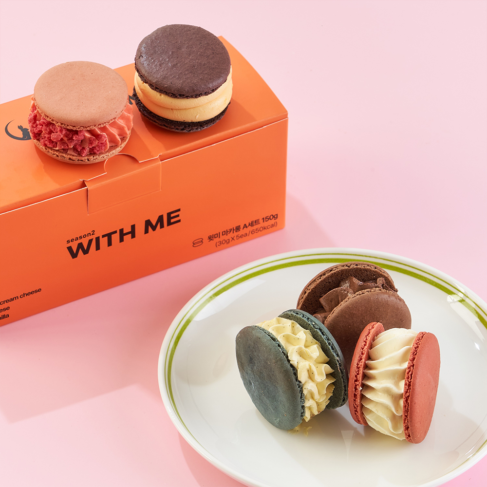 WITH ME MACARON