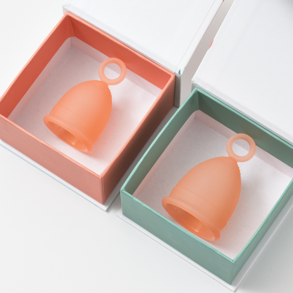 Freely Menstrual Cup & Antimicrobial menstrual cup container