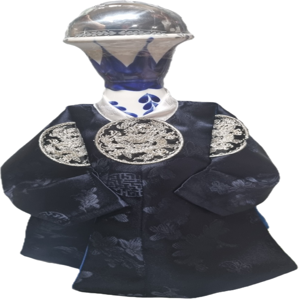 Hanbok wine cover