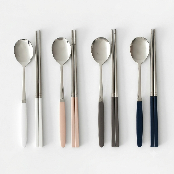 Lightweight Chopsticks and Spoons 3