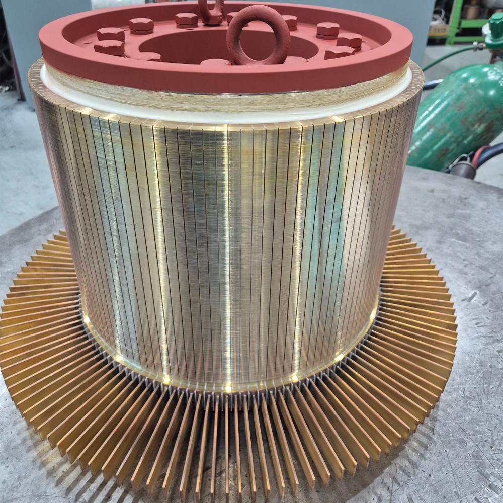 Φ580*Φ384*370*K136 / 300-1,500kW (Medium size commutator)